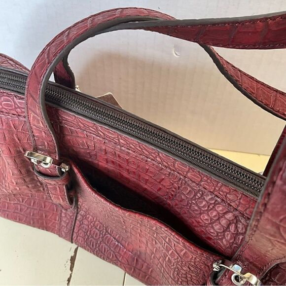 Rellic Croc Purse Burgundy Front and Back Straps With Buckles NWT - Picture 9 of 16